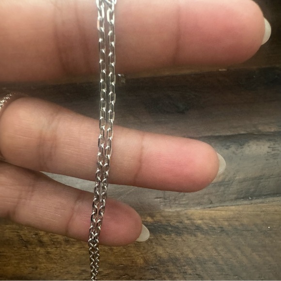 Beautiful heart shaped pendant with chain. - Picture 4 of 7